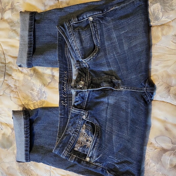 LA IDOL DENIM CAPRI - Picture 4 of 5